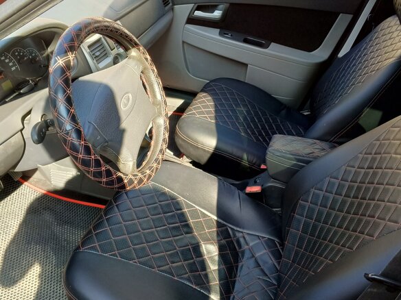 2011 Lada (ВАЗ) Priora I, пурпурный, 307000 рублей - вид 4