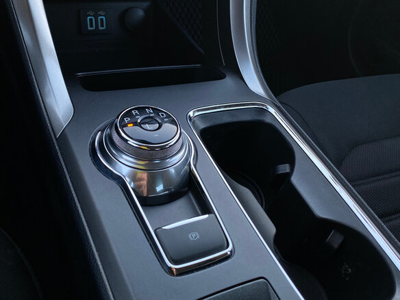 2020 Ford Fusion (North America) II Рестайлинг, чёрный, 1650000 рублей - вид 17