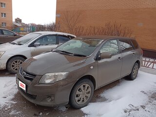 2011 Toyota Corolla Fielder X (E140, E150) Рестайлинг, коричневый, 899000 рублей, вид 1
