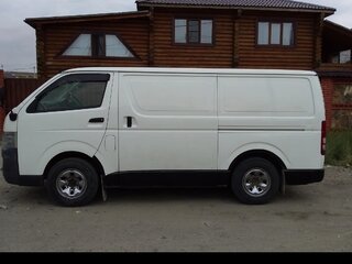 2006 Toyota HiAce H200, белый, 1800000 рублей, вид 3