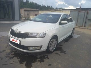 2017 Skoda Rapid I Рестайлинг, белый, 545000 рублей, вид 4
