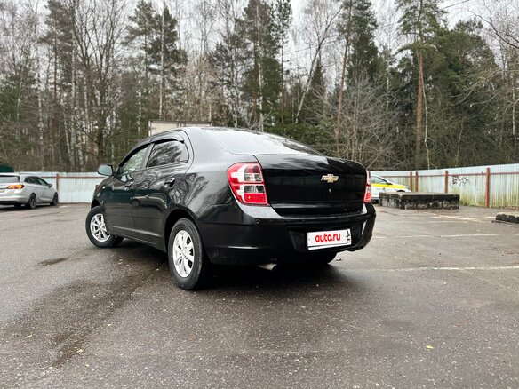 2013 Chevrolet Cobalt II, чёрный, 480000 рублей - вид 5