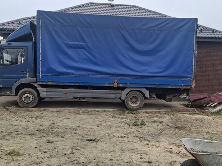 2003 Mercedes-Benz Atego, синий, 1100000 рублей, вид 2