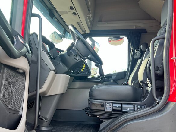 2021 Scania P-series, красный, 7250000 рублей - вид 8