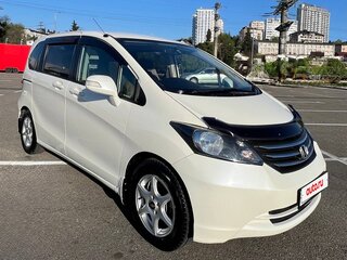2008 Honda Freed I, белый, 850000 рублей, вид 1