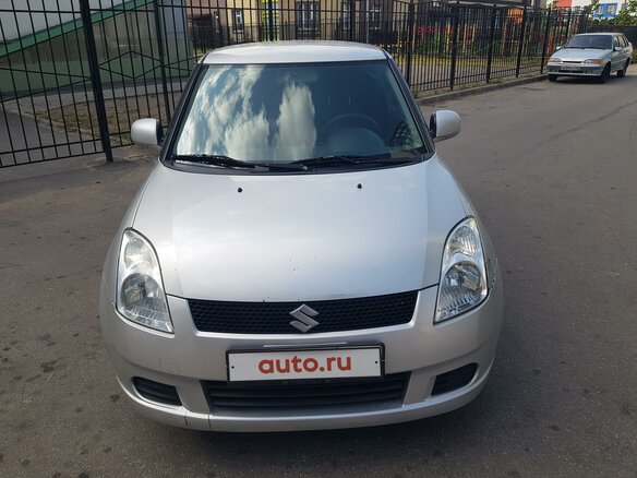 2007 Suzuki Swift III, серебристый - вид 1
