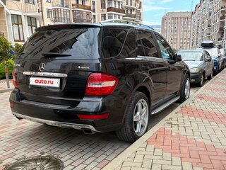2011 Mercedes-Benz M-Класс 350 II (W164) Рестайлинг, чёрный, 1700000 рублей, вид 2