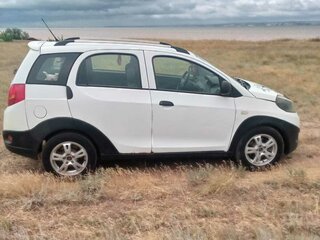 2013 Chery IndiS (S18D) I, белый, 390000 рублей, вид 4