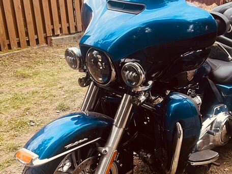 2018 Harley-Davidson Tri Glide, синий, 2000000 рублей, вид 1