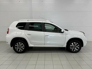 2014 Nissan Terrano III (D10), белый, 995000 рублей, вид 4