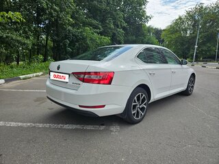 2016 Skoda Superb III, белый, 1550000 рублей, вид 5