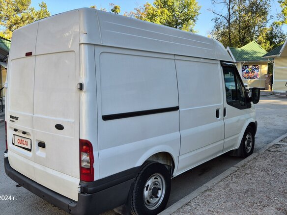 2012 Ford Transit, белый, 1700000 рублей - вид 11