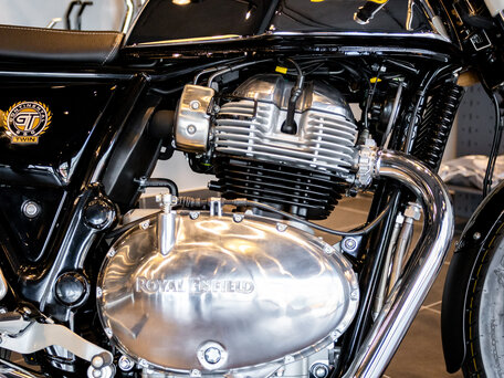 2026 Royal Enfield Continental GT, чёрный, 746000 рублей, вид 5