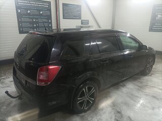 2011 Opel Astra H Рестайлинг, чёрный, 590000 рублей, вид 3