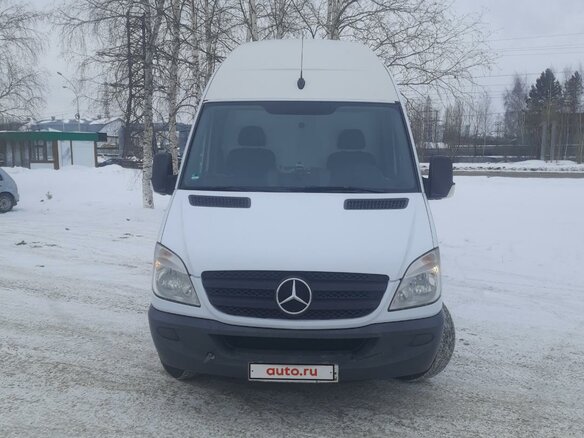 2009 Mercedes-Benz Sprinter, белый, 1650000 рублей - вид 2
