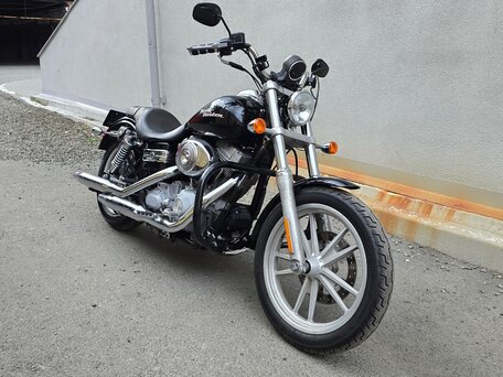 2006 Harley-Davidson Dyna Super Glide, чёрный, 700000 рублей, вид 1