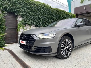 2019 Audi A8 Long 60 TFSI IV (D5), серый, 8500000 рублей, вид 1