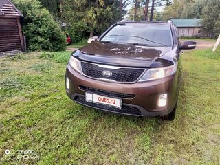 2014 Kia Sorento II Рестайлинг, коричневый, 1600000 рублей, вид 3