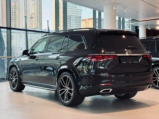 2024 Mercedes-Benz GLS 450 II (X167) Рестайлинг, чёрный, 23500000 рублей, вид 2
