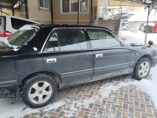 2000 Toyota Crown X (S150), чёрный, 1800000 рублей, вид 3