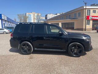 2015 Toyota Land Cruiser 200 Series Рестайлинг 2, чёрный, 5500000 рублей, вид 5