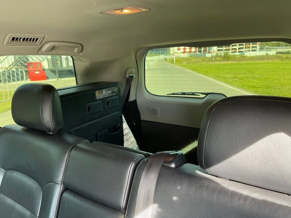 2012 Toyota Land Cruiser 200 Series Рестайлинг 1, серый, 4350000 рублей - вид 20