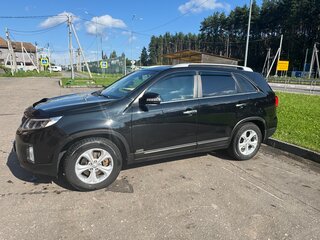 2015 Kia Sorento II Рестайлинг, чёрный, 2100000 рублей, вид 2