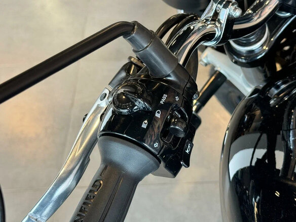 2026 Royal Enfield Interceptor 650, чёрный, 699000 рублей - вид 9