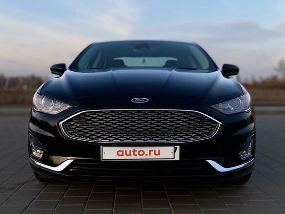 2020 Ford Fusion (North America) II Рестайлинг, чёрный, 1650000 рублей - вид 1