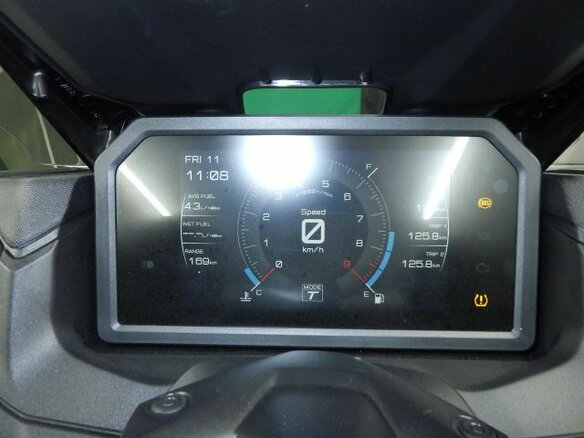 2025 Yamaha TMAX, чёрный, 1400000 рублей - вид 8