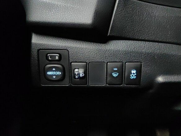2015 Toyota Corolla XI (E160, E170, E180), коричневый - вид 21
