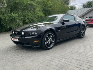 2011 Ford Mustang V Рестайлинг, чёрный, 3500000 рублей, вид 2