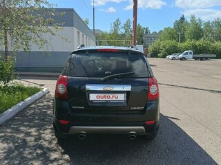 2010 Chevrolet Captiva I, чёрный, 900000 рублей, вид 4