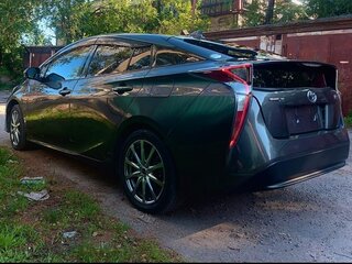 2017 Toyota Prius IV (XW50), серый, 1695000 рублей, вид 3