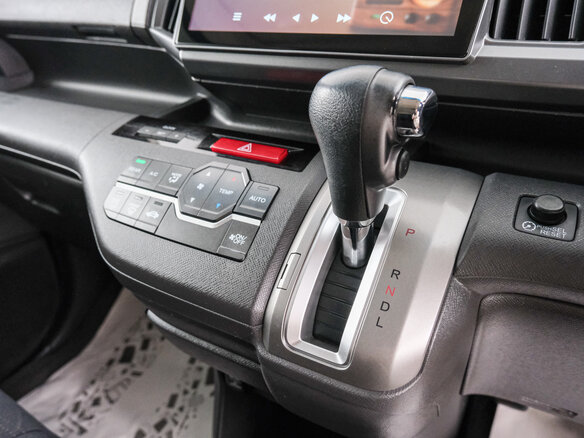 2010 Honda Stepwgn IV, чёрный, 1199000 рублей - вид 15