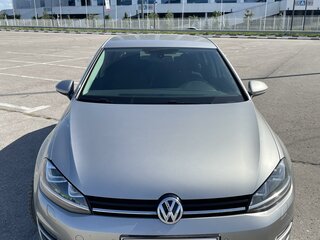 2013 Volkswagen Golf VII, серебристый, 1600000 рублей, вид 2