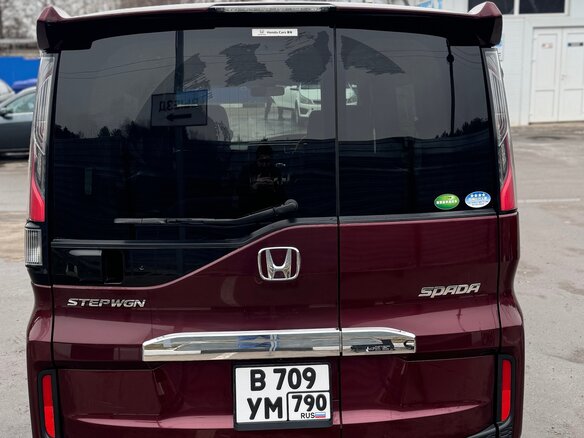 2019 Honda Stepwgn Spada V Рестайлинг, красный, 2880000 рублей - вид 6