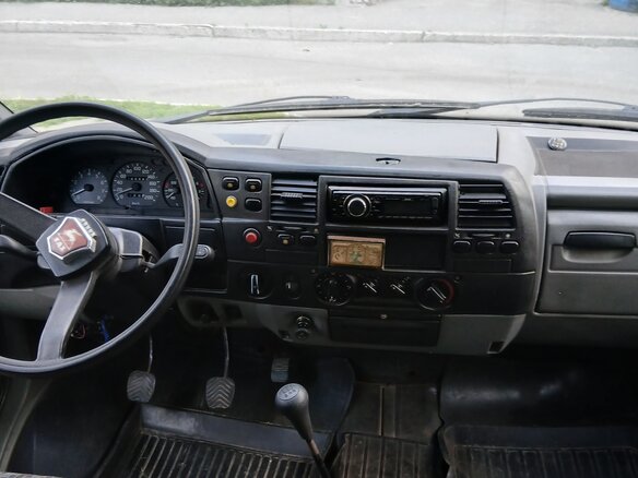 2004 ГАЗ ГАЗель (3221), жёлтый, 220000 рублей - вид 2
