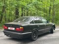 1990 BMW 5 серии 525i III (E34), чёрный - вид 2