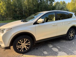 2013 Toyota RAV4 IV (XA40), белый, 1700000 рублей, вид 5