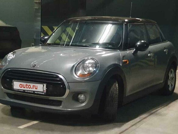 2018 Mini Hatch Cooper III (F55/F56), серый, 1650000 рублей - вид 2
