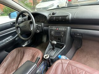1997 Audi A4 I (B5), синий, 400000 рублей, вид 5