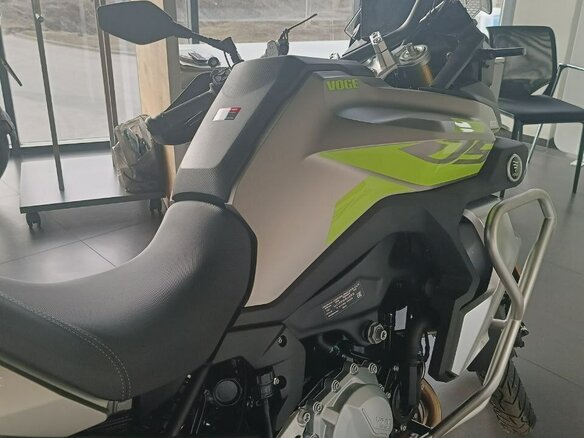 2026 Voge 900DSX, серебристый, 1033000 рублей - вид 7