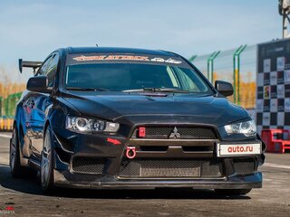 2008 Mitsubishi Lancer Evolution X, серый, 2800000 рублей, вид 3