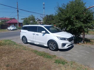 2020 Kia Carnival III, белый, 3200000 рублей, вид 2