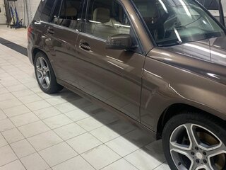 2013 Mercedes-Benz GLK-Класс 300 I (X204) Рестайлинг, коричневый, 1850000 рублей, вид 3