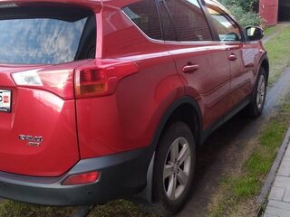 2013 Toyota RAV4 IV (XA40), красный, 1900000 рублей, вид 5