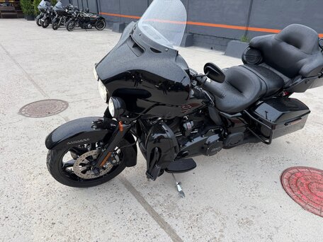2020 Harley-Davidson Ultra Limited, чёрный, 1900000 рублей, вид 1