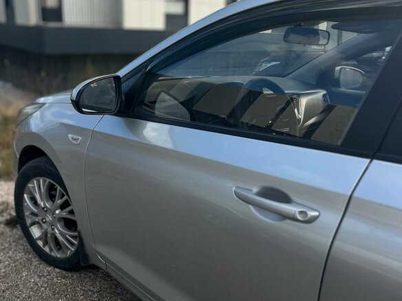 2019 Hyundai Solaris II, серебристый, 1350000 рублей - вид 13