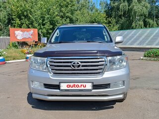 2010 Toyota Land Cruiser 200 Series, серебристый, 2900000 рублей, вид 3